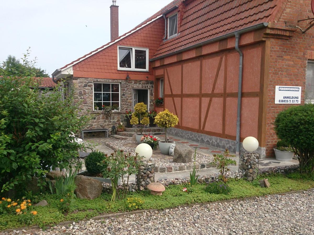 Landhausidyll Ferienwohnung Grundshagen 외부 사진